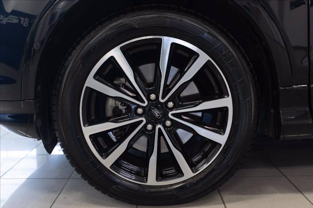 FORD Kuga 1.5 tdci ST-Line s&s 2wd 120cv del 2017