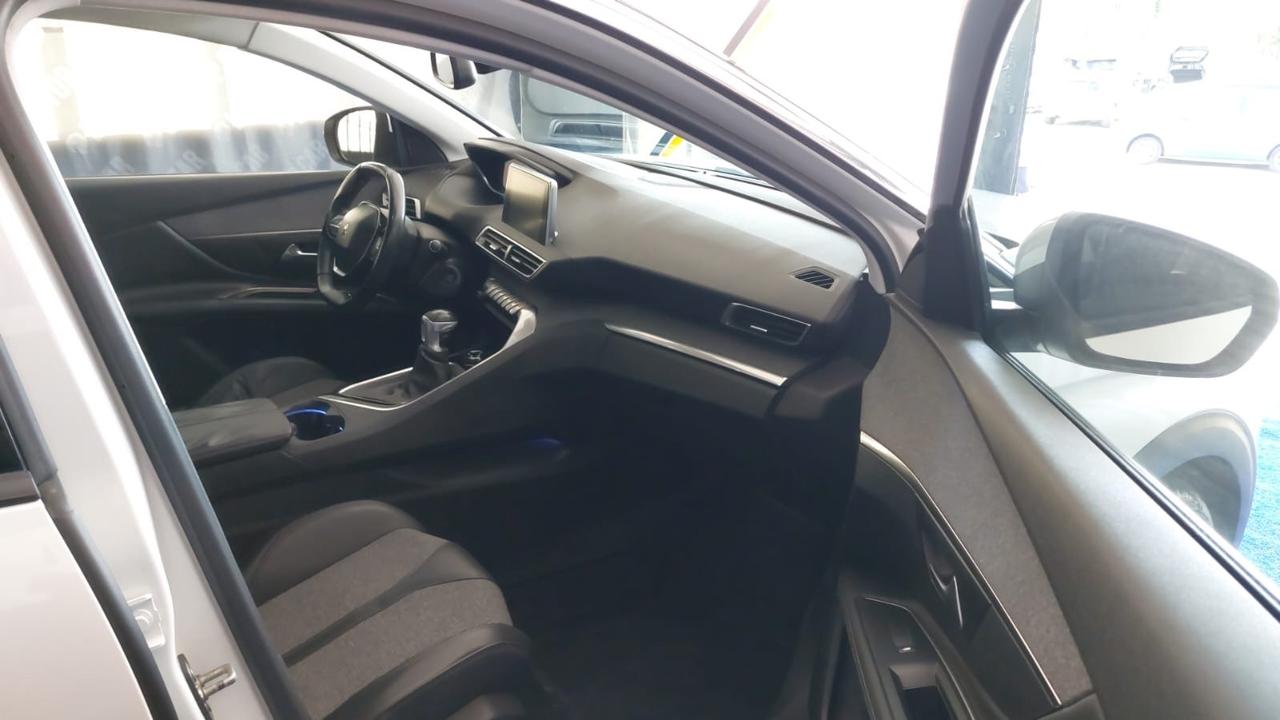Peugeot 3008 BlueHDi 130 S&S GT Line accetto permute e finanziamenti