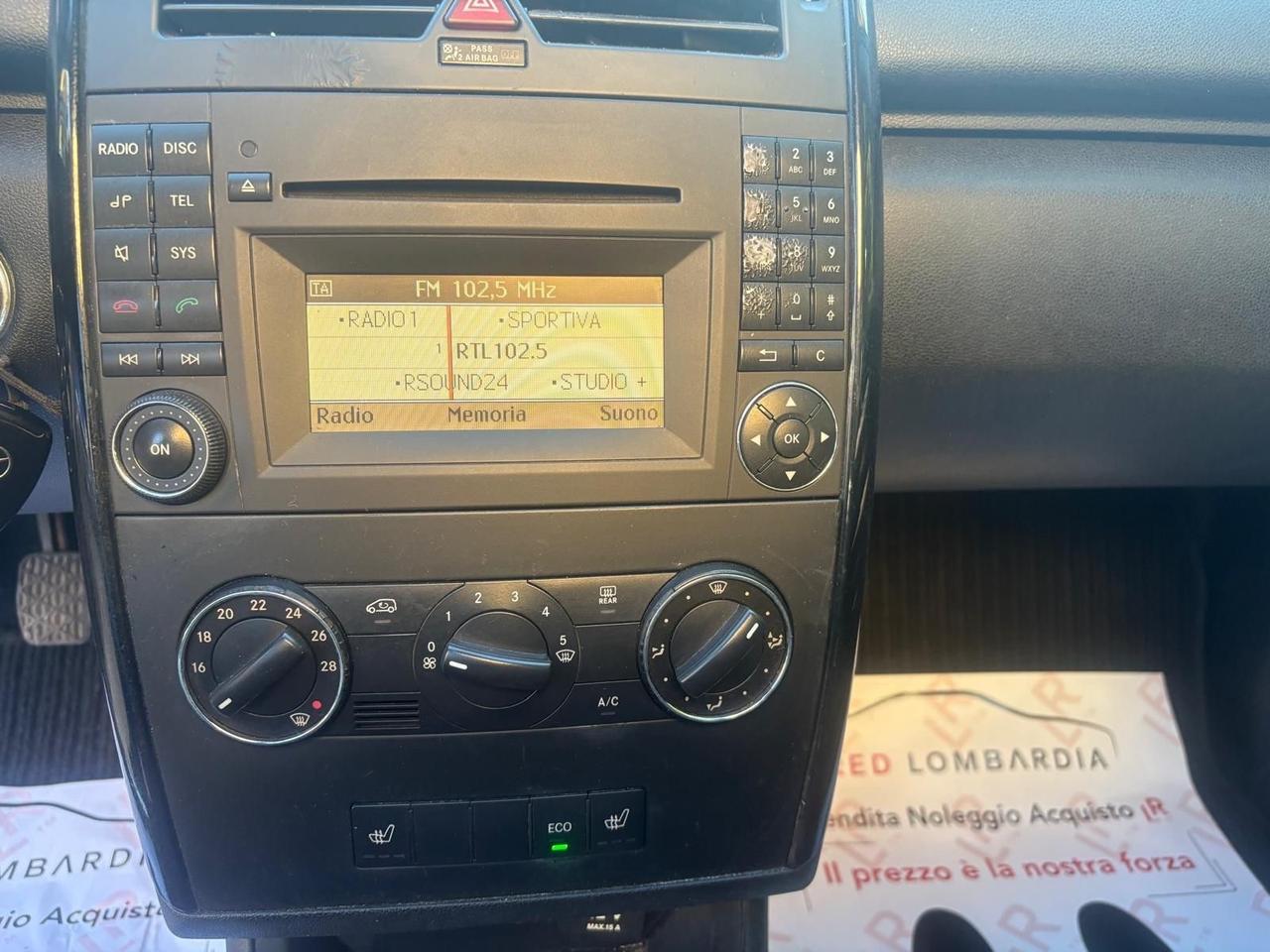 Mercedes-benz A 160 BlueEFFICIENCY Elegance