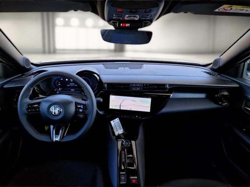 ALFA ROMEO JUNIOR 1.2 136cv Hybrid eDCT6 Ibrida