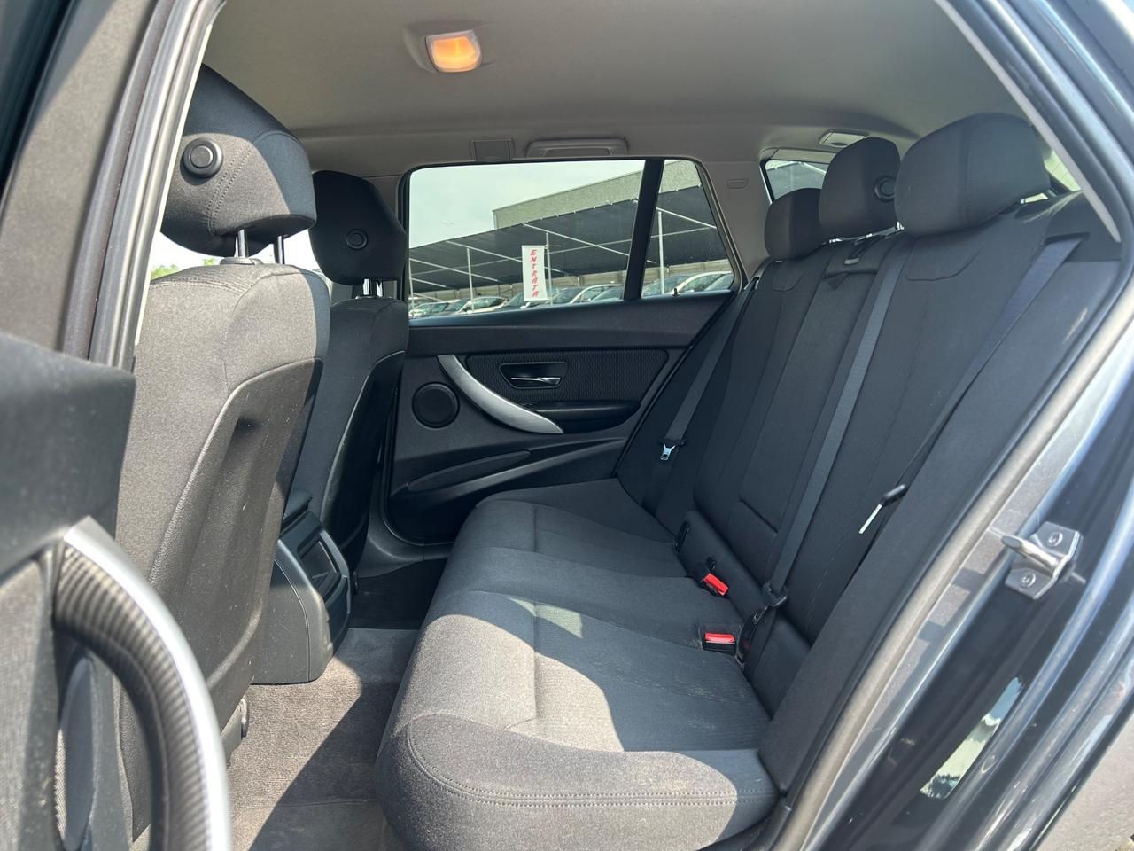 Bmw 320d Touring AUTO