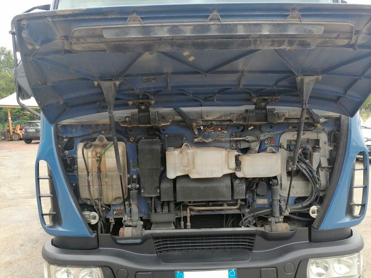 Iveco Eurocargo 100 e 18 - Carrellone