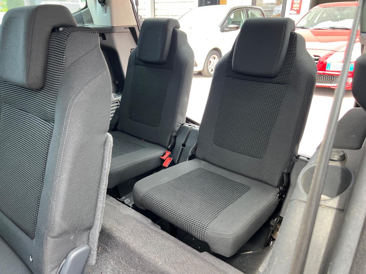Peugeot 5008 1.6 HDi 112CV Active