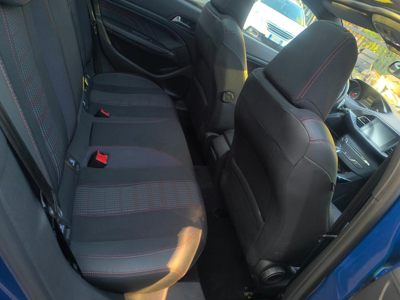 Peugeot 308 BlueHDi 120 S&S EAT6 GT Line