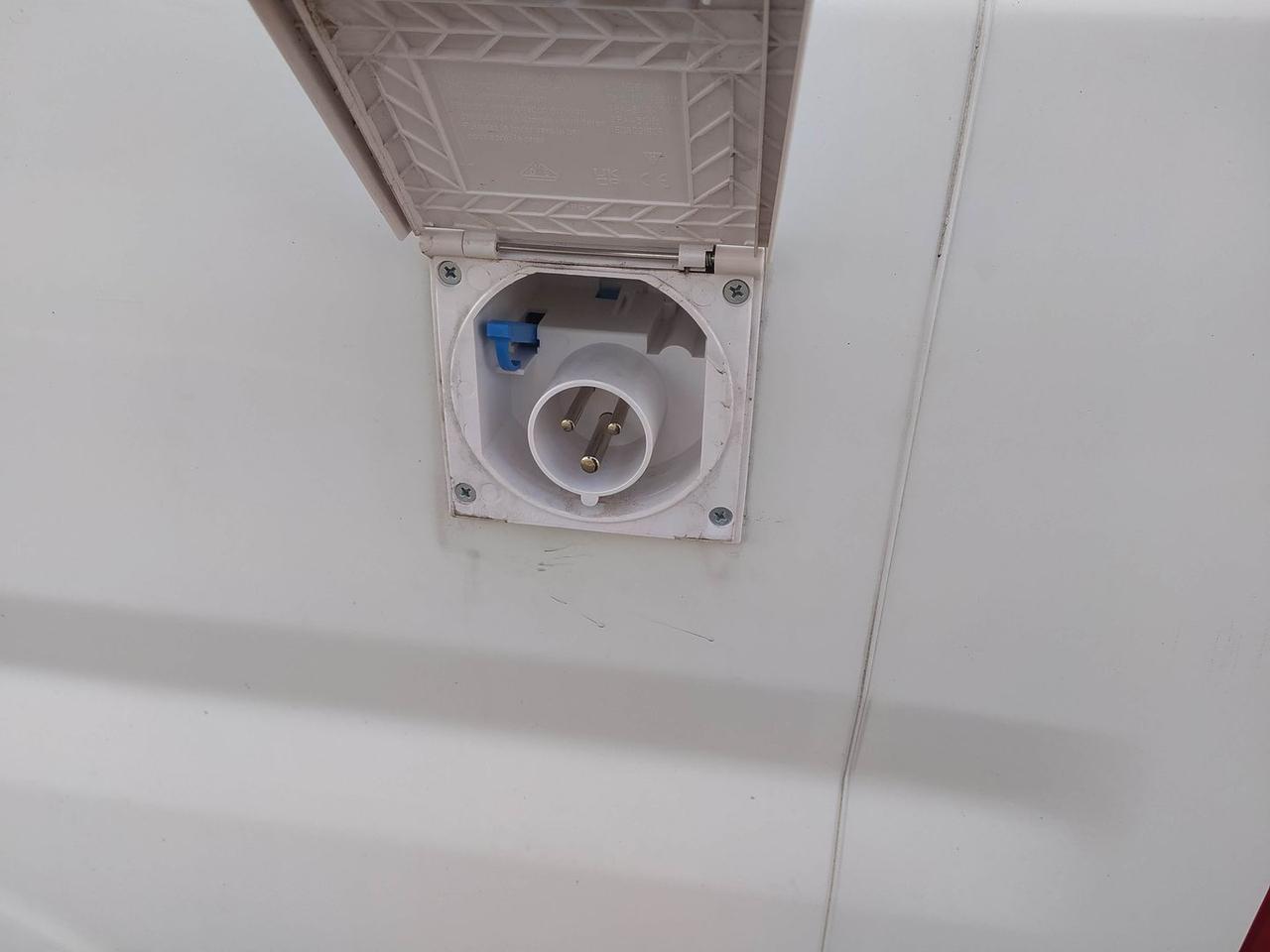 Peugeot Boxer Comfort 2.2 Blue HDI Camper #8237