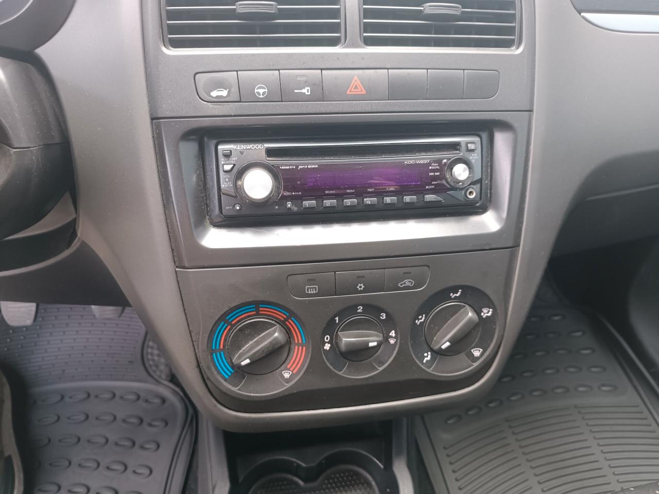 Grande Punto 1.2 5 porte Dynamic-----KM 55000-------