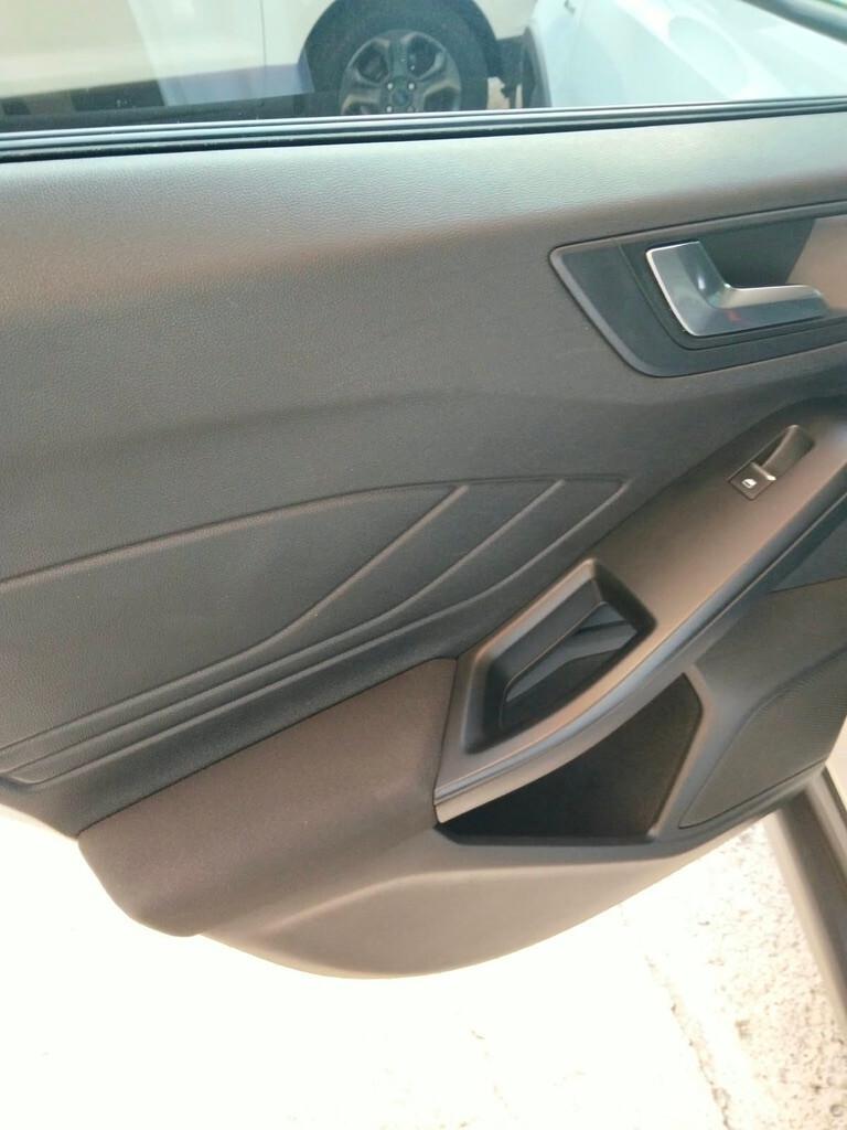 Ford Focus 1.0 EcoBoost Hybrid 125 CV SW Active