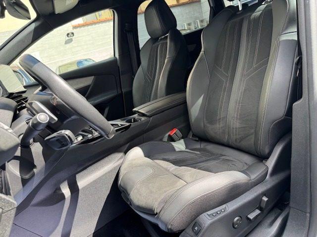 PEUGEOT 5008 BlueHDi 130 S&S EAT8 GT Pack