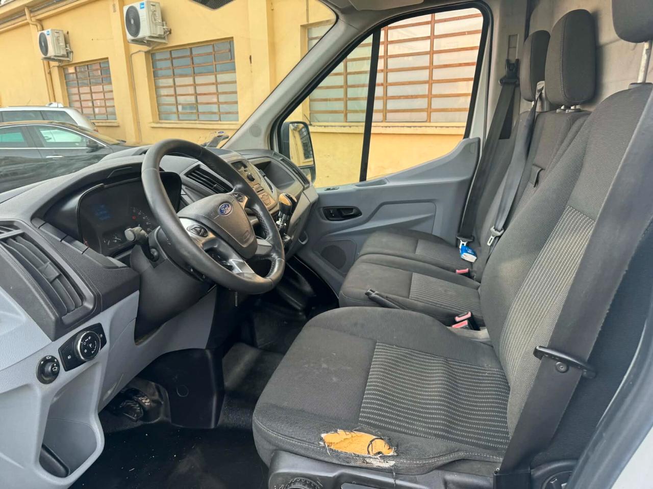 Ford Transit 330 2.2 Diesel 125CV PL-TM CINGHIA FATTA