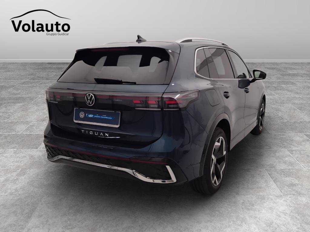 VOLKSWAGEN Tiguan III 2024 - Tiguan 2.0 tdi R-Line 150cv dsg