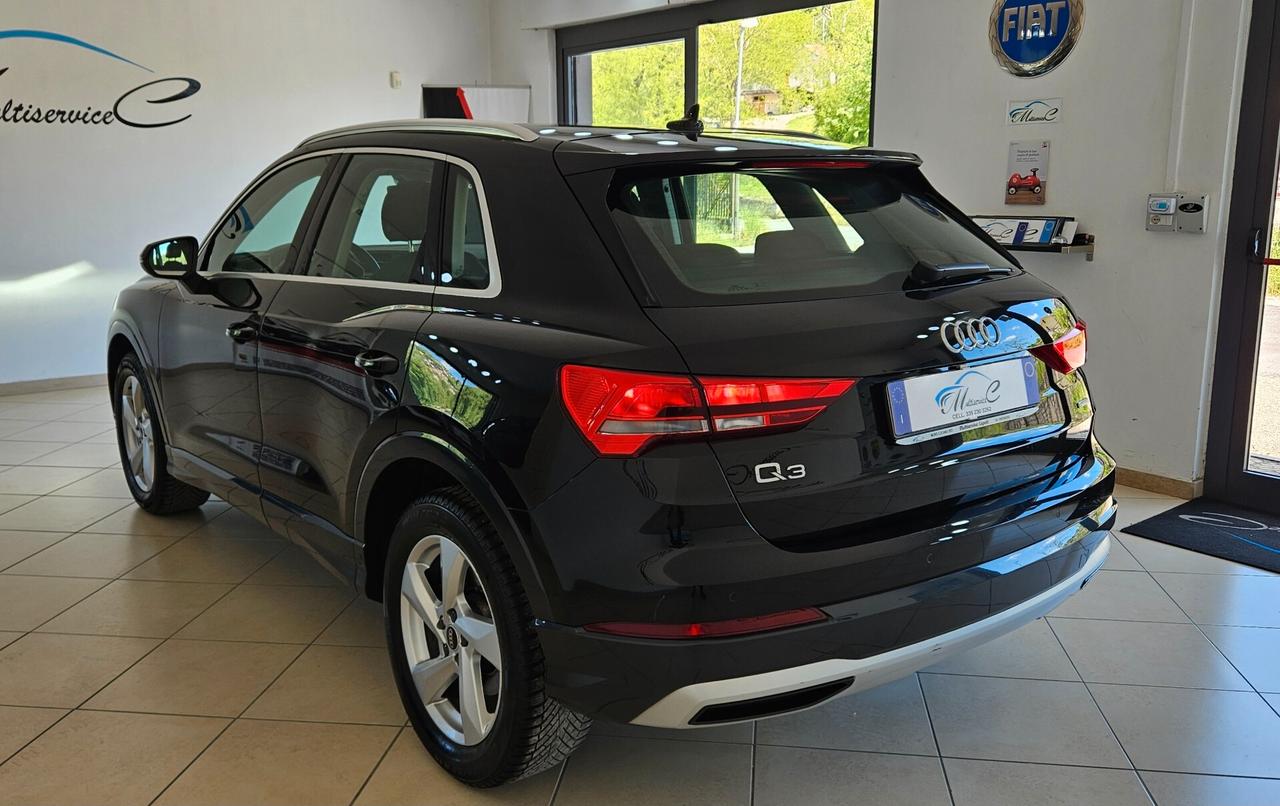 Audi Q3 2.0 TDI 40 TDI Quattro S tronic Advanced