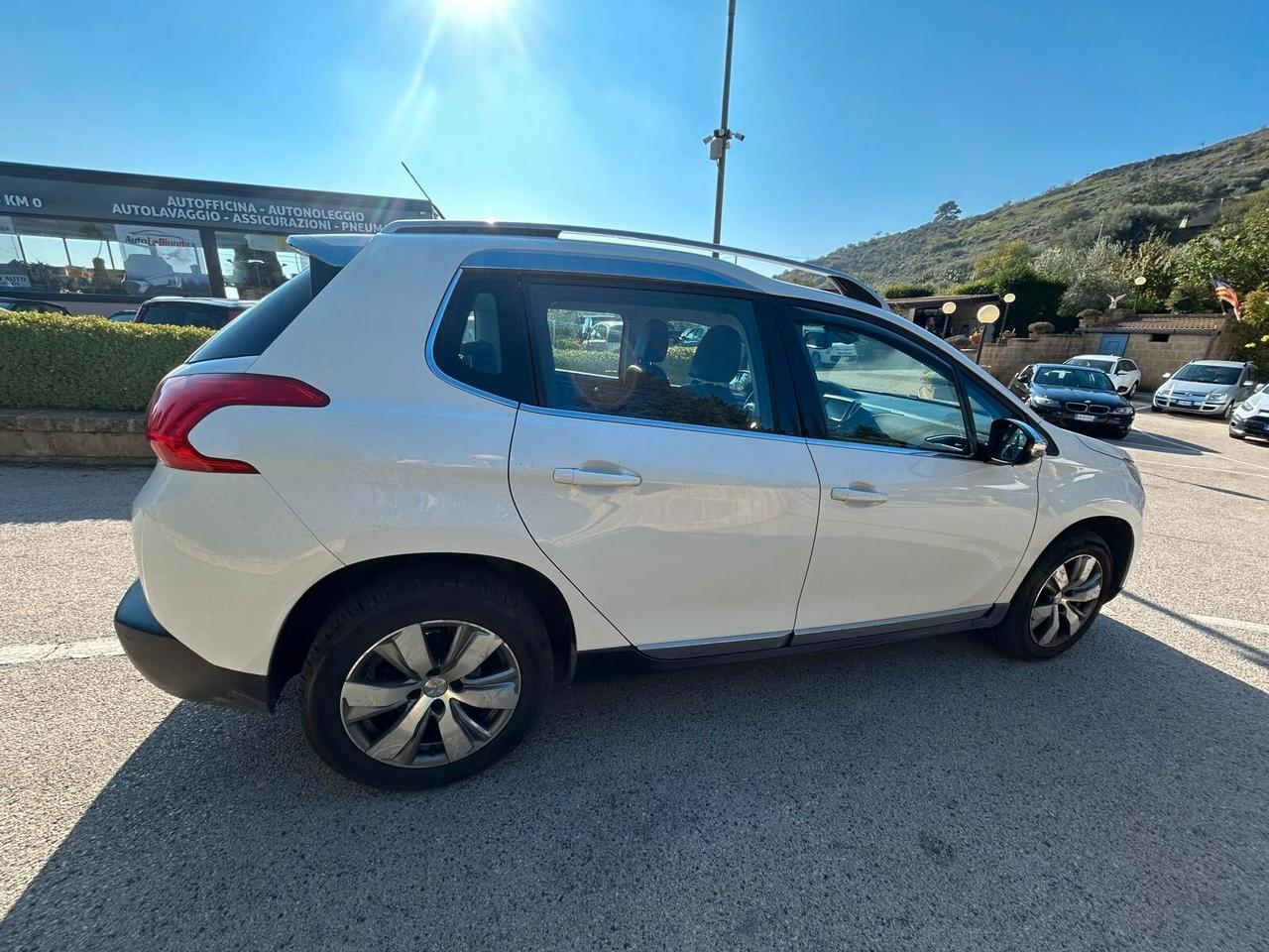 Peugeot 2008 PureTech 82 Active