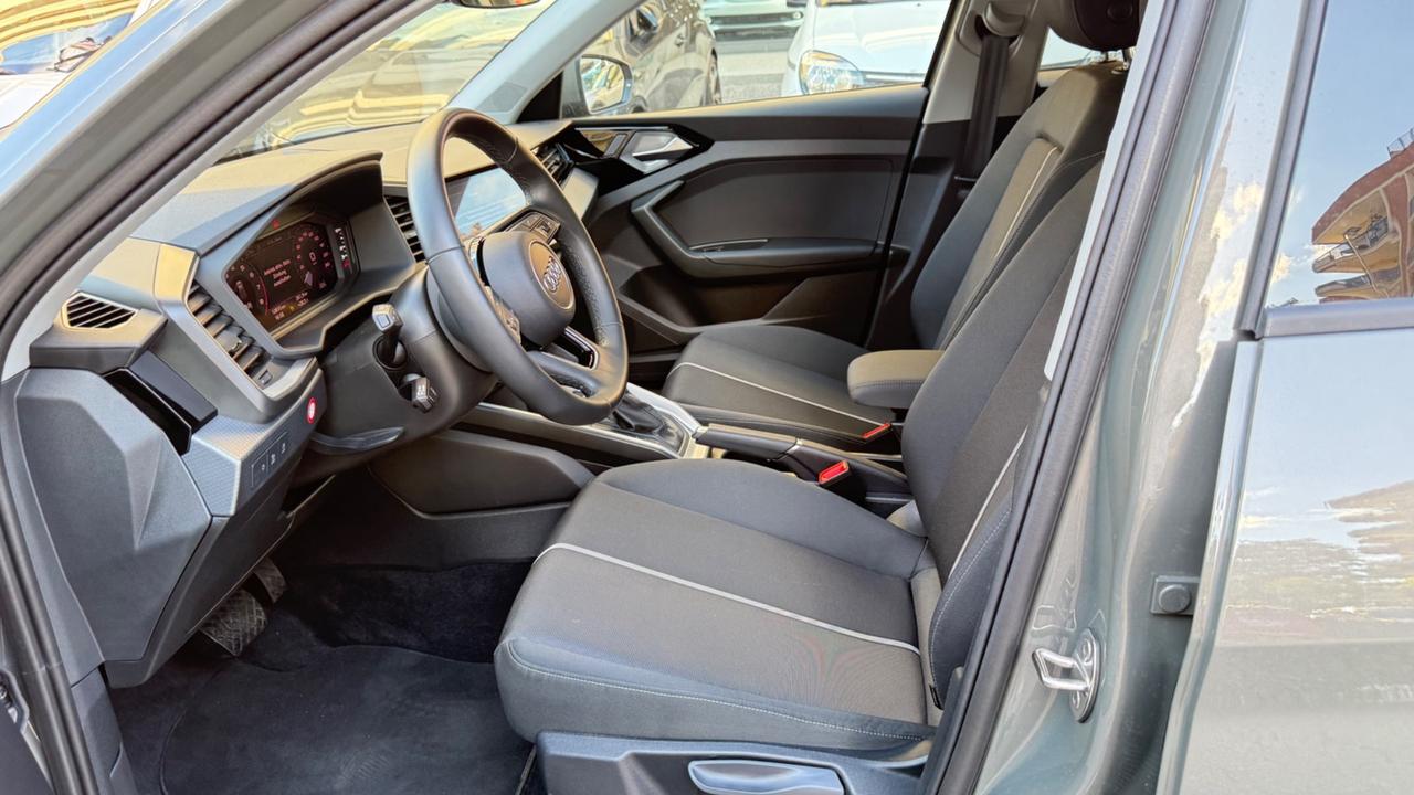 Audi A1 allstreet 30 TFSI S tronic Business LED NAVI COCKPIT CAR PLAY PDC CLIMA AUTOAMTICO CERCHI 17
