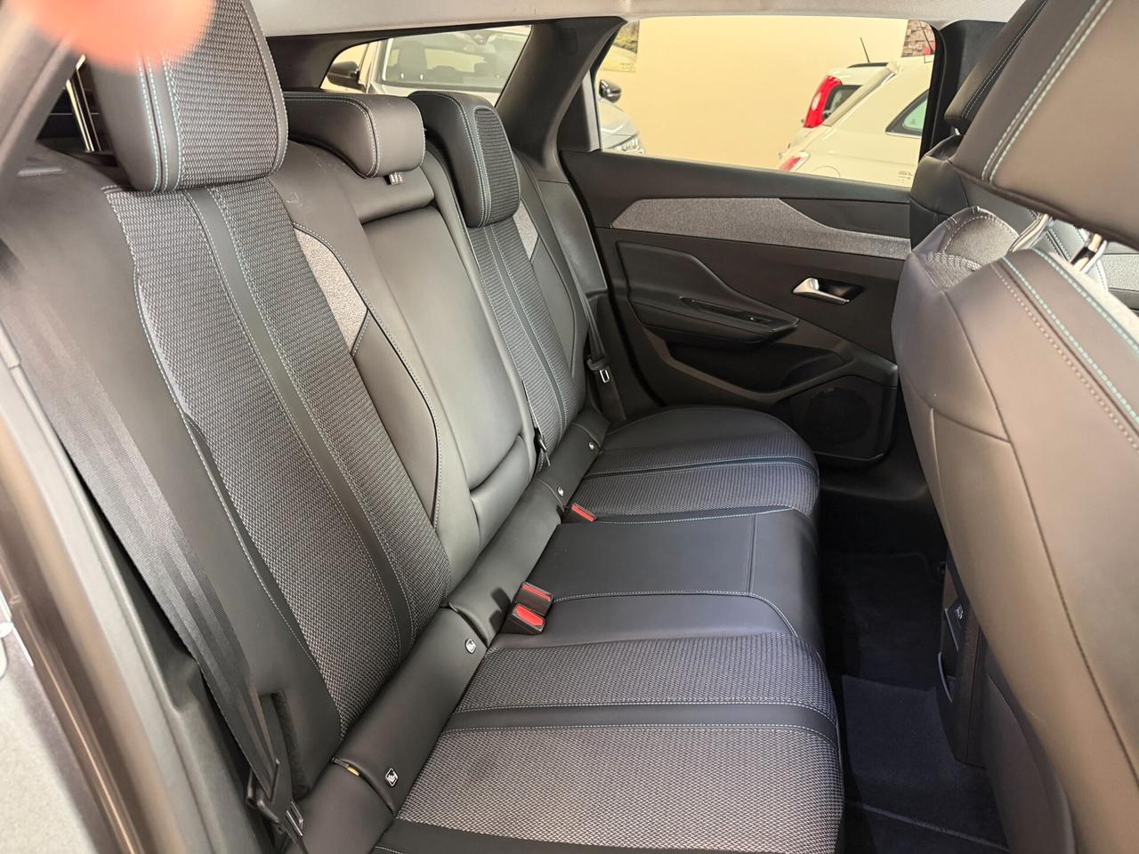 Peugeot 308 BlueHDi 130 S&S EAT8 SW Allure Pack