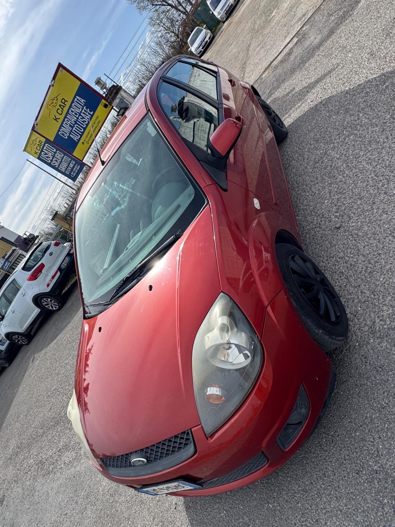 Ford Fiesta 1.4 TDCi 5p. Ghia
