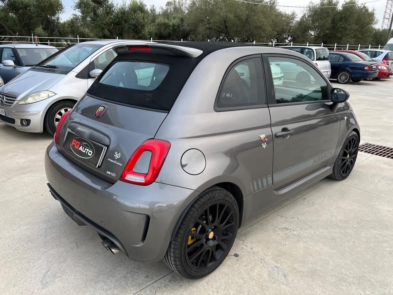 Abarth 595 C 1.4 Turbo T-Jet 180 CV Competizione cabrio