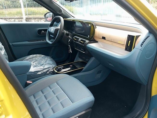 Fiat Grande Panda 1.2 Hybrid 110 CV S&S La Prima