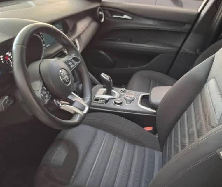 Alfa Romeo Stelvio 2.2 Turbodiesel 190 CV AT8 Q4 Business