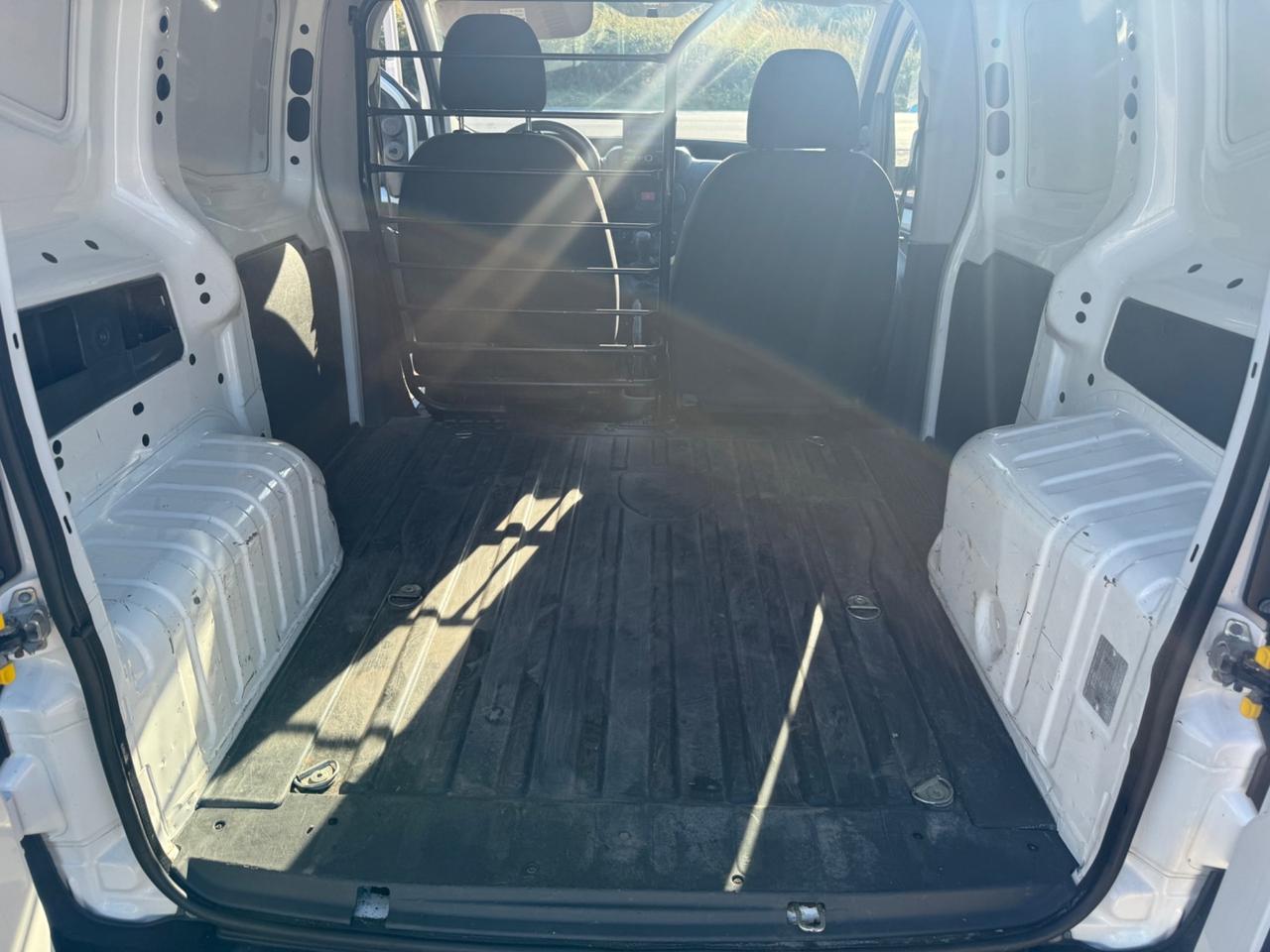 Fiat Fiorino 1.3 MJT 190.000 km prezzo 2.900€