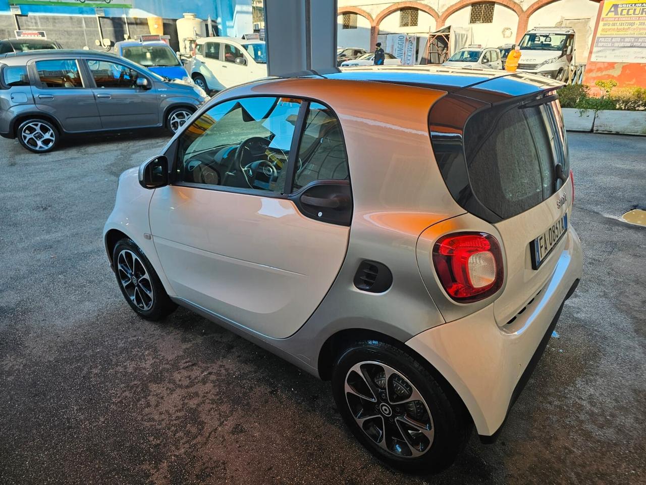Smart ForTwo 1000 62 kW coupé passion