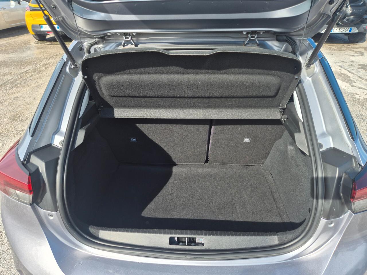 Opel Corsa 1.2 75CV 2021 69.000KM