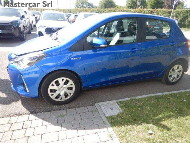 TOYOTA Yaris Yaris III 2017 5p 1.5h Business - FV156FC