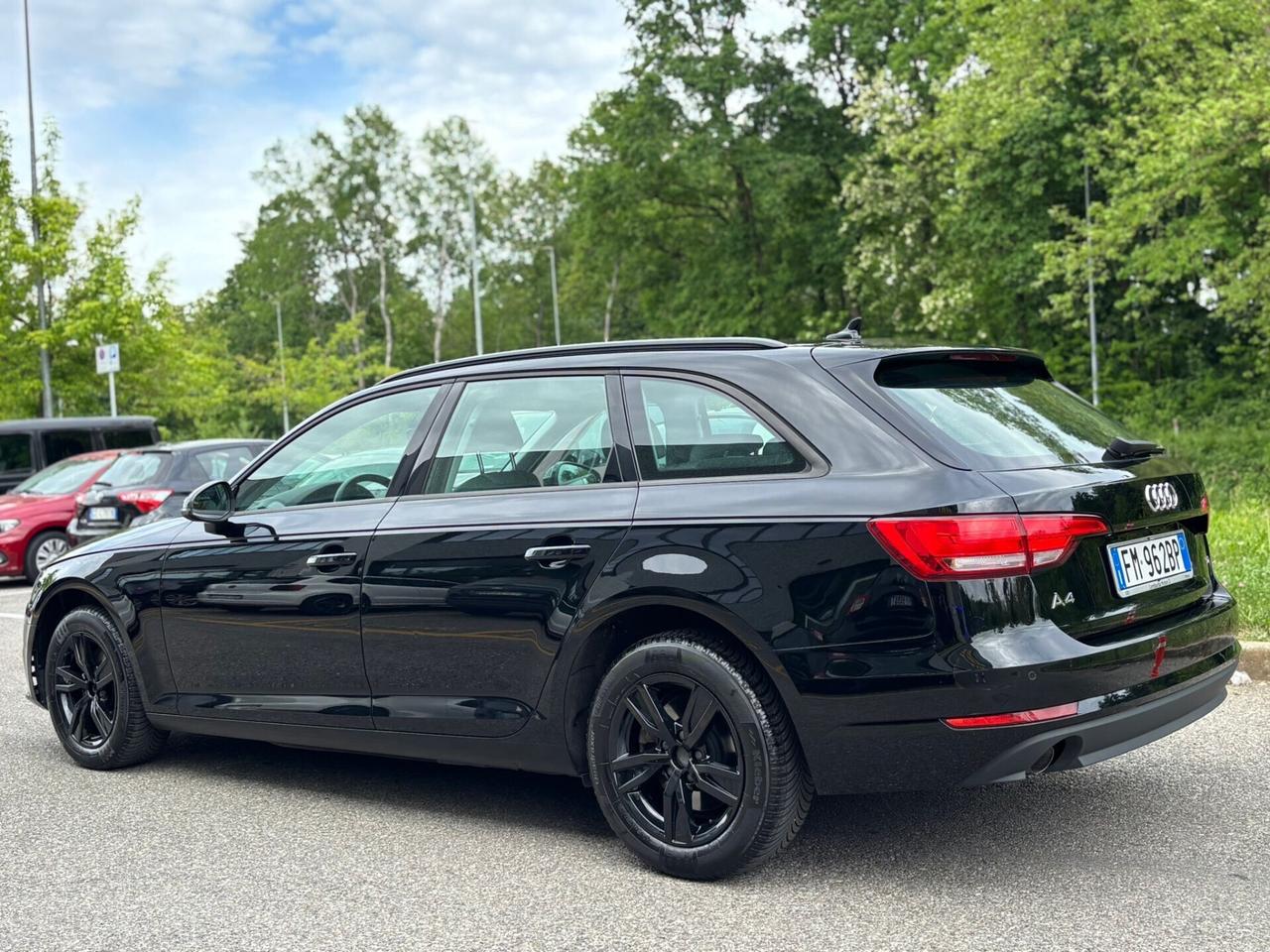 Audi A4 2.0 TDI 150 CV ultra S tronic