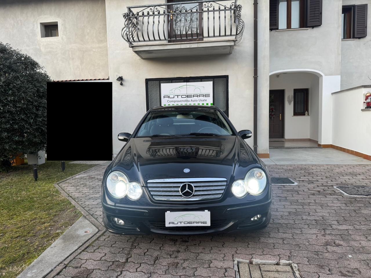 Mercedes-benz C 220 C 220 CDI cat Sportcoupé Avantgarde