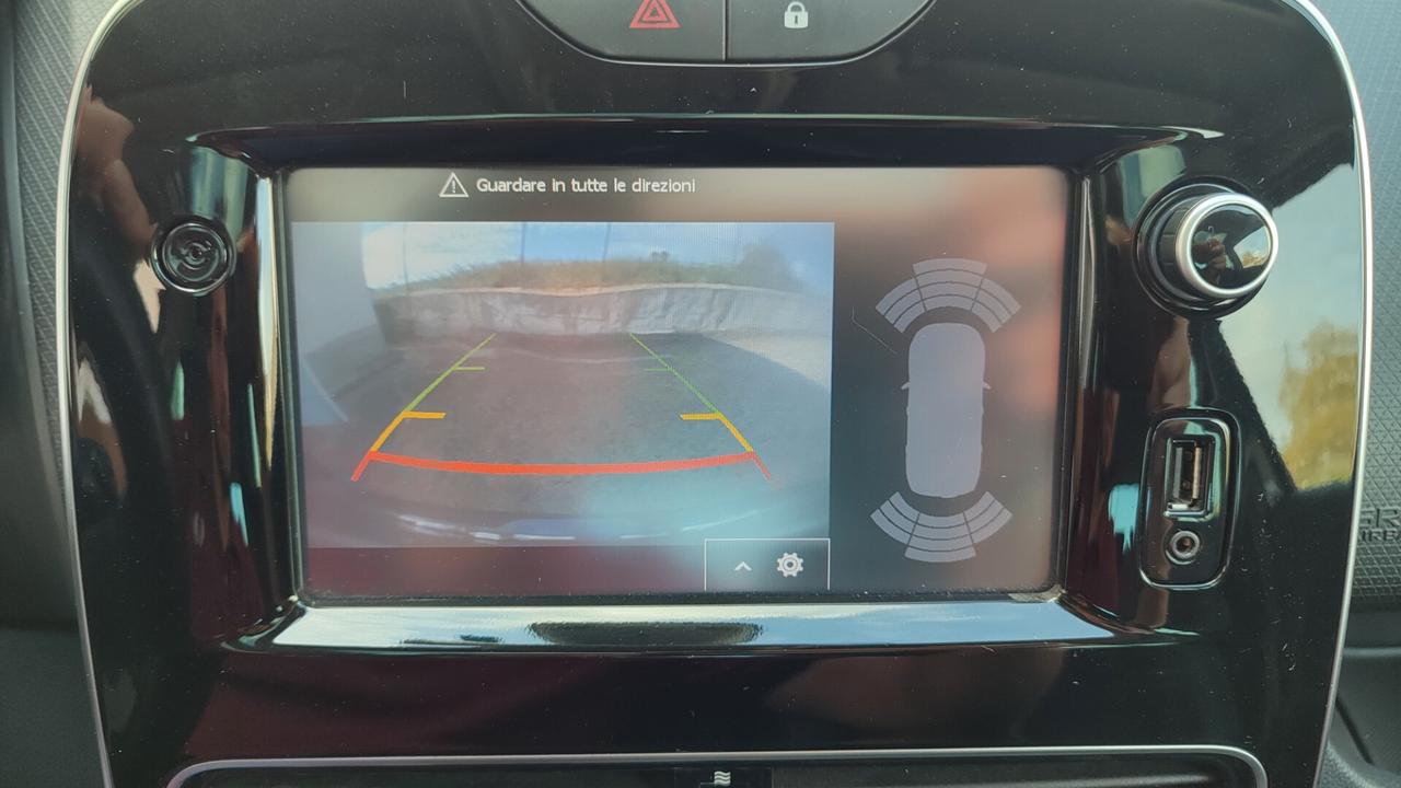 Renault Clio TETTO PANORAMICO