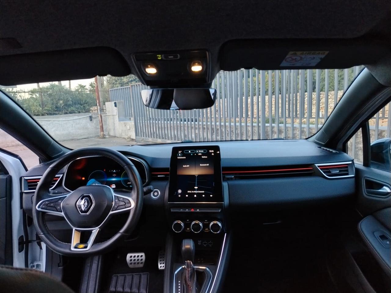 Renault Clio 1.6 E-Tech hybrid R.S. Line 145cv auto