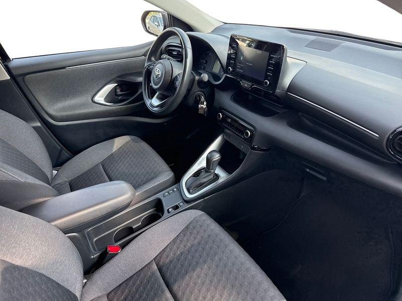 Toyota Yaris Yaris 1.5h Active