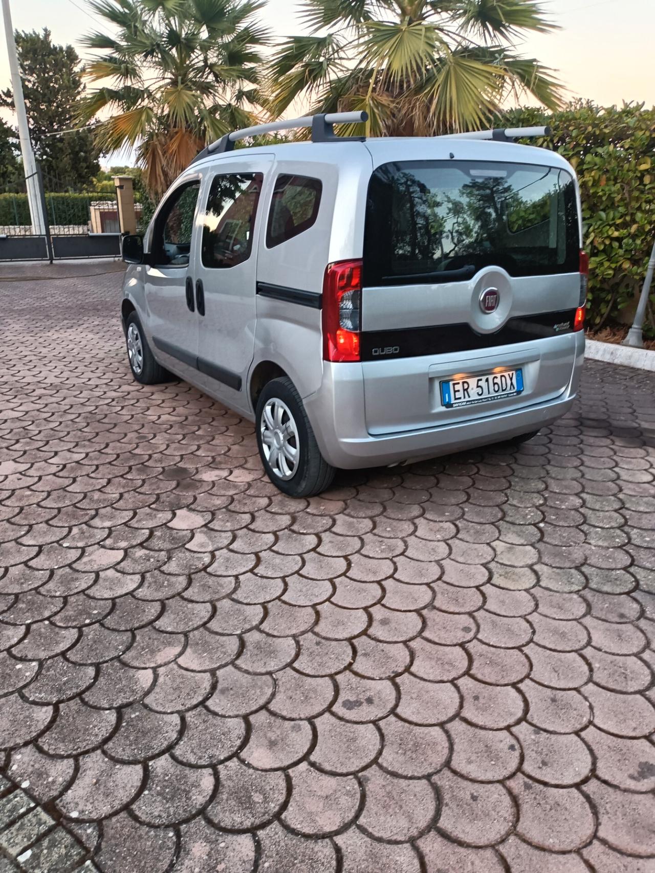 Fiat Fiorino 1.4 8V Combi Semivetrato Natural Power