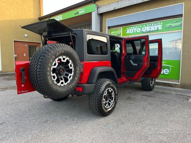 Jeep wrangler unlimited sahara 2.8 200cv