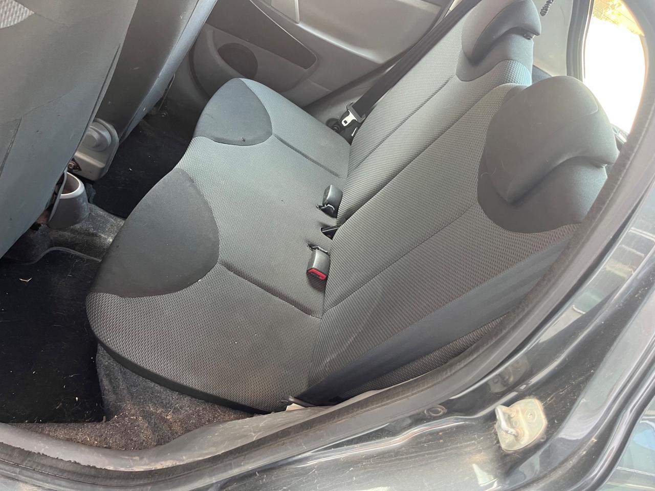 Toyota Aygo 1.0 12V VVT-i 5 porte ok neopatentati