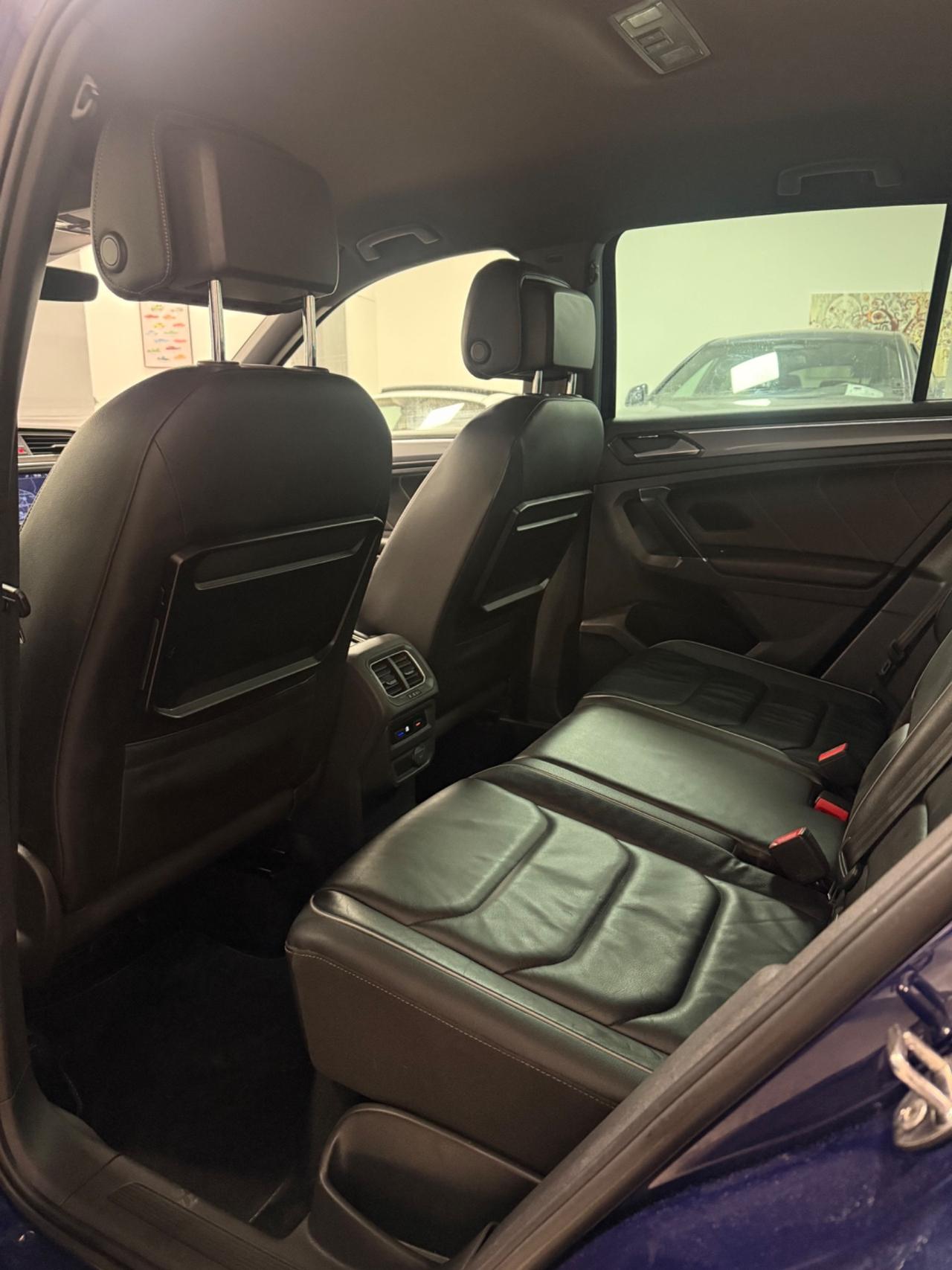 Volkswagen Tiguan 2.0 BiTDI SCR DSG 4MOTION Executive R-Line BMT