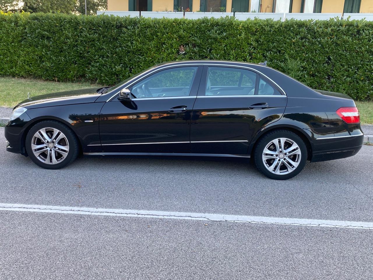 Mercedes-benz E 250 E BlueEFFICIENCY Avantgarde