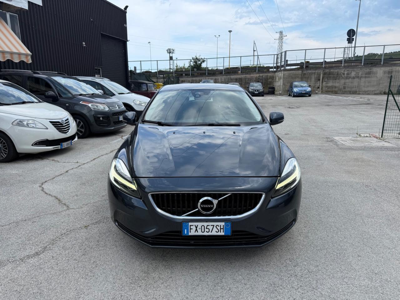 Volvo V40 D2 Geartronic R-design