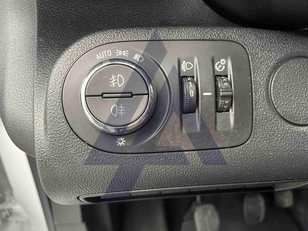 Opel Combo Cargo 1.5d 100cv L1H1 Essentia mt5