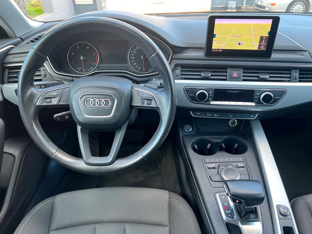 Audi A4 Avant 35 2.0 tdi 150cv Business s-tronic NAVI/LED