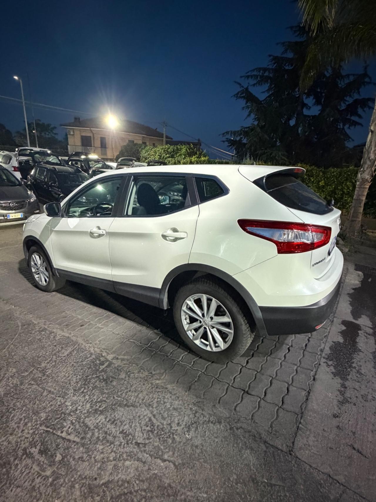 Nissan Qashqai 1.5 dCi N-Connecta