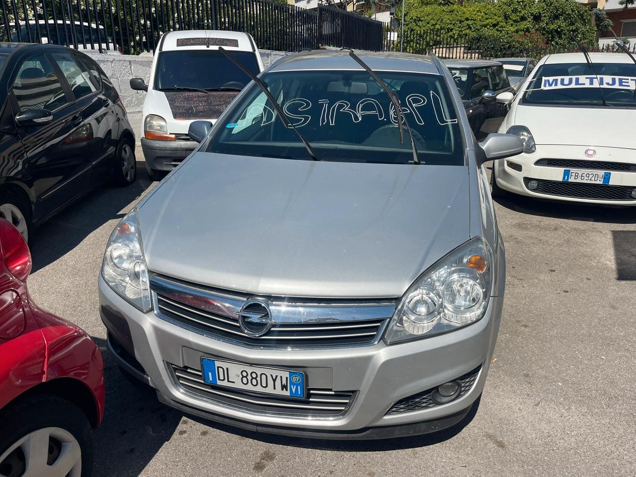 Opel Astra 1.6 T 16V 5 porte Cosmo