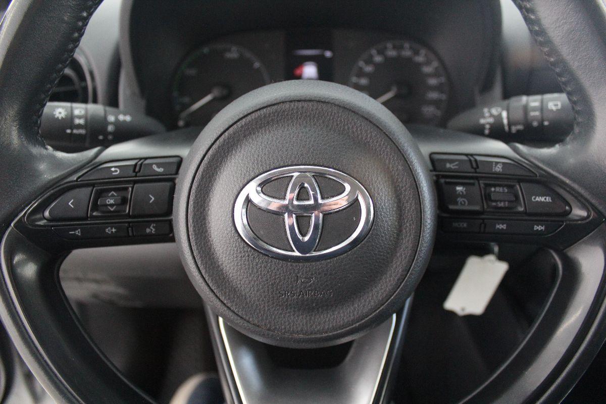TOYOTA - Yaris - 1.5 Hybrid 5p. E-CVT Busin.