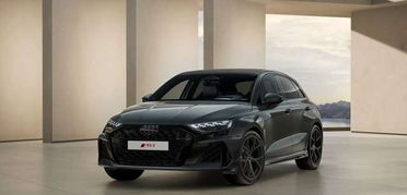 Audi RS3 RS3 Sportback 2.5 tfsi qu s-tr SEDILI A GUSCIO