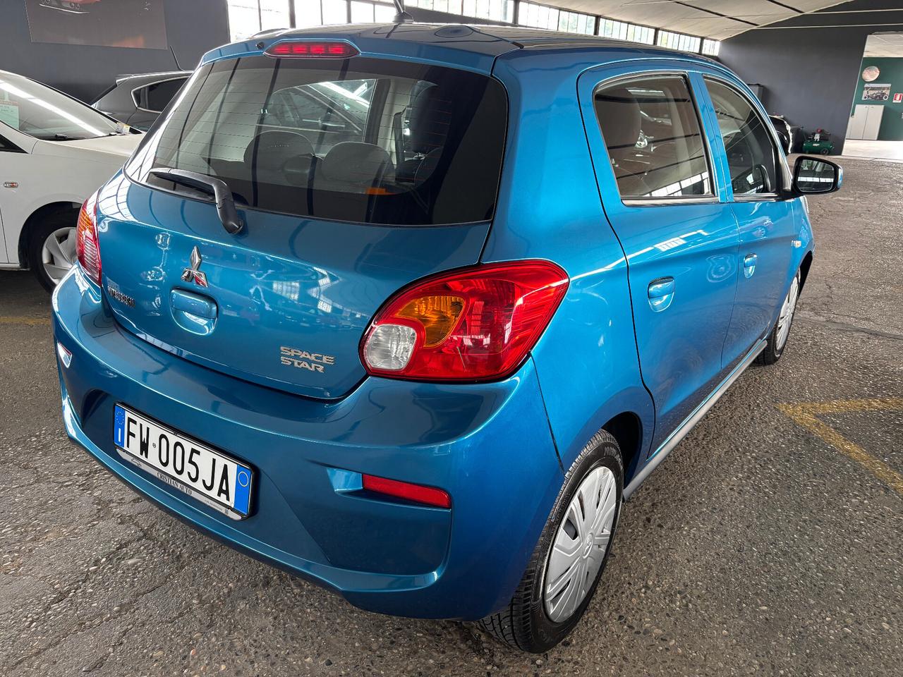 Mitsubishi Space Star 1.0 52KW 71CV Invite NEOPATENTATO