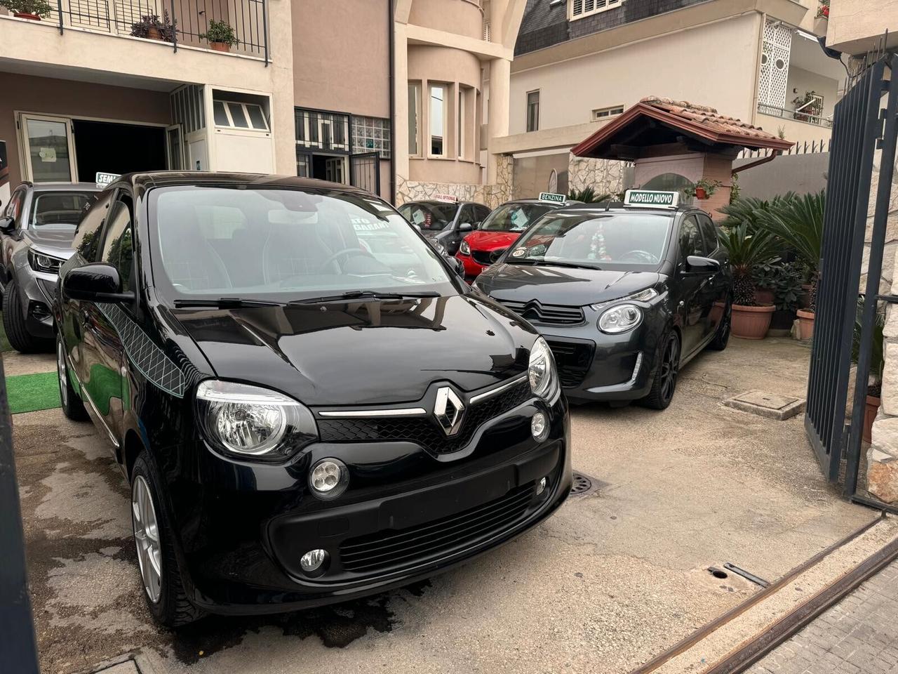 Renault Twingo TCe 90 CV EDC La Parisienne