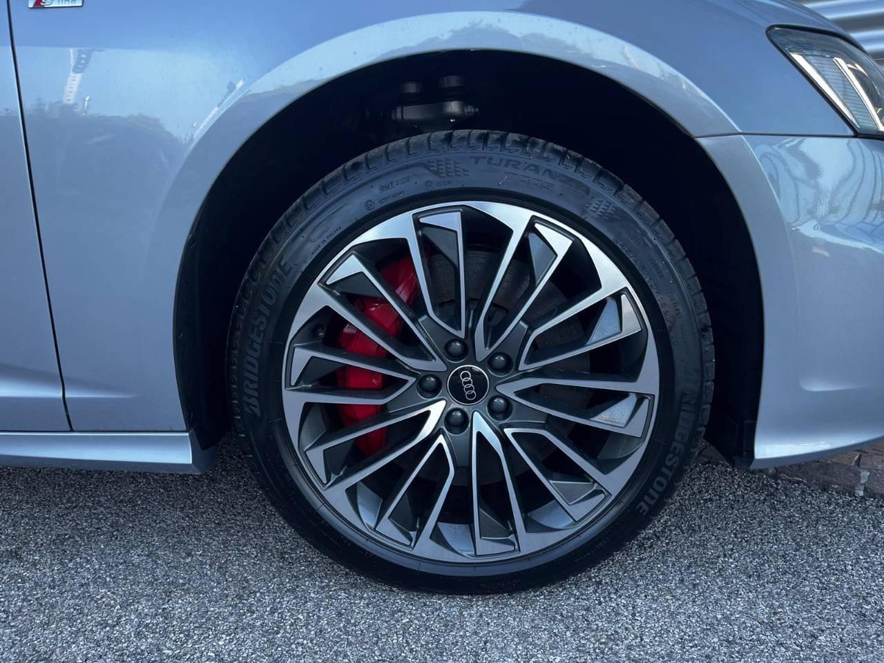 AUDI A6 AVANT 55 TFSIe PHEV S-TRONIC QUATTRO S-LINE EDITION