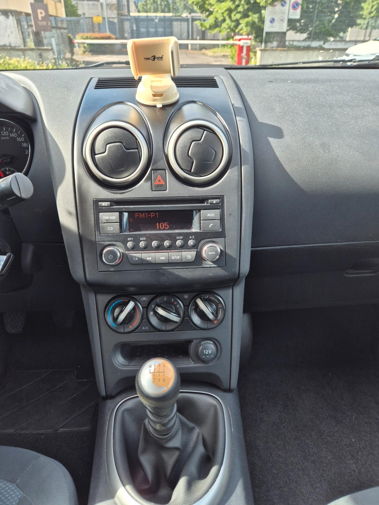 Nissan Qashqai 1.5 dCi DPF Visia 85000KM!!!!!!!