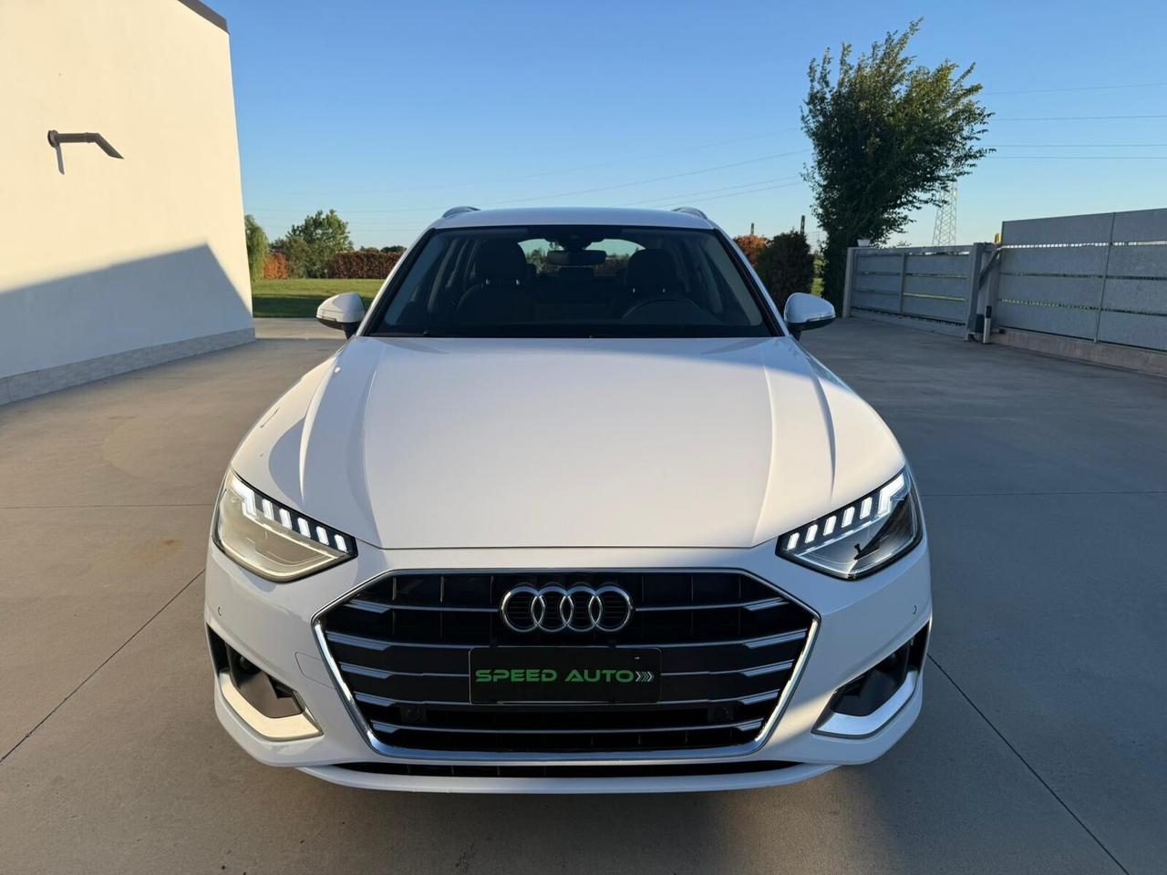 Audi A4 Avant ADVANCED Matrix