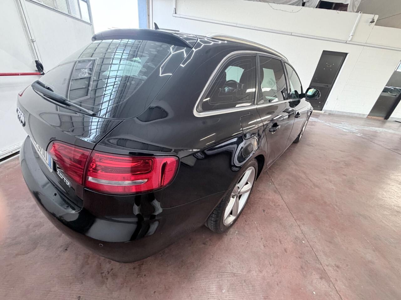 Audi A4 Avant 2.0 TDI 143CV S-Line