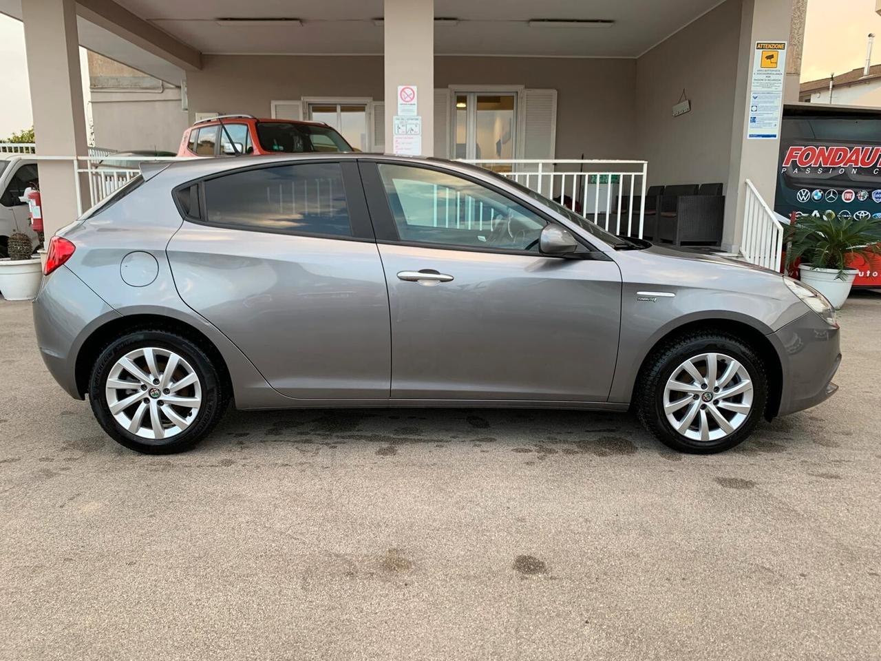 Alfa Romeo Giulietta 1.6 JTDm 120 CV